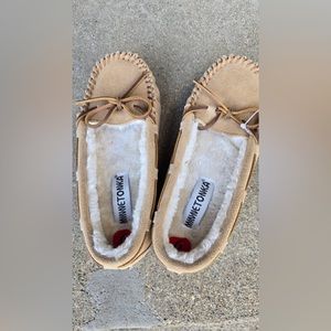 Minnetonka Fur Lined Moccasins